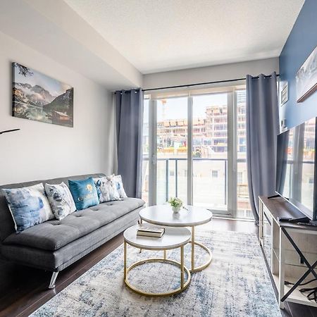 Beautiful Condos In The Heart Of Downtown By Globalstay Toronto Exterior photo