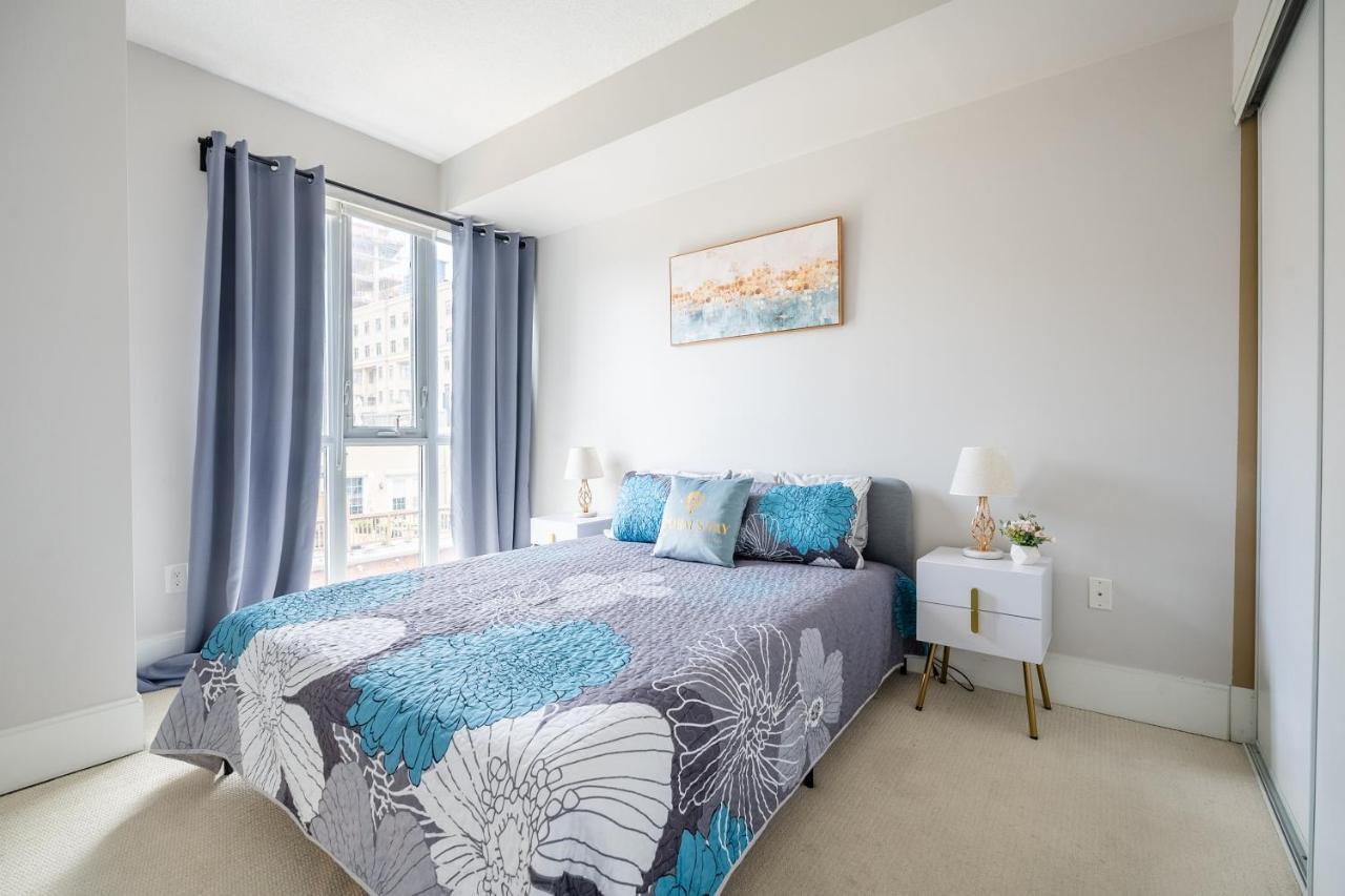 Beautiful Condos In The Heart Of Downtown By Globalstay Toronto Exterior photo