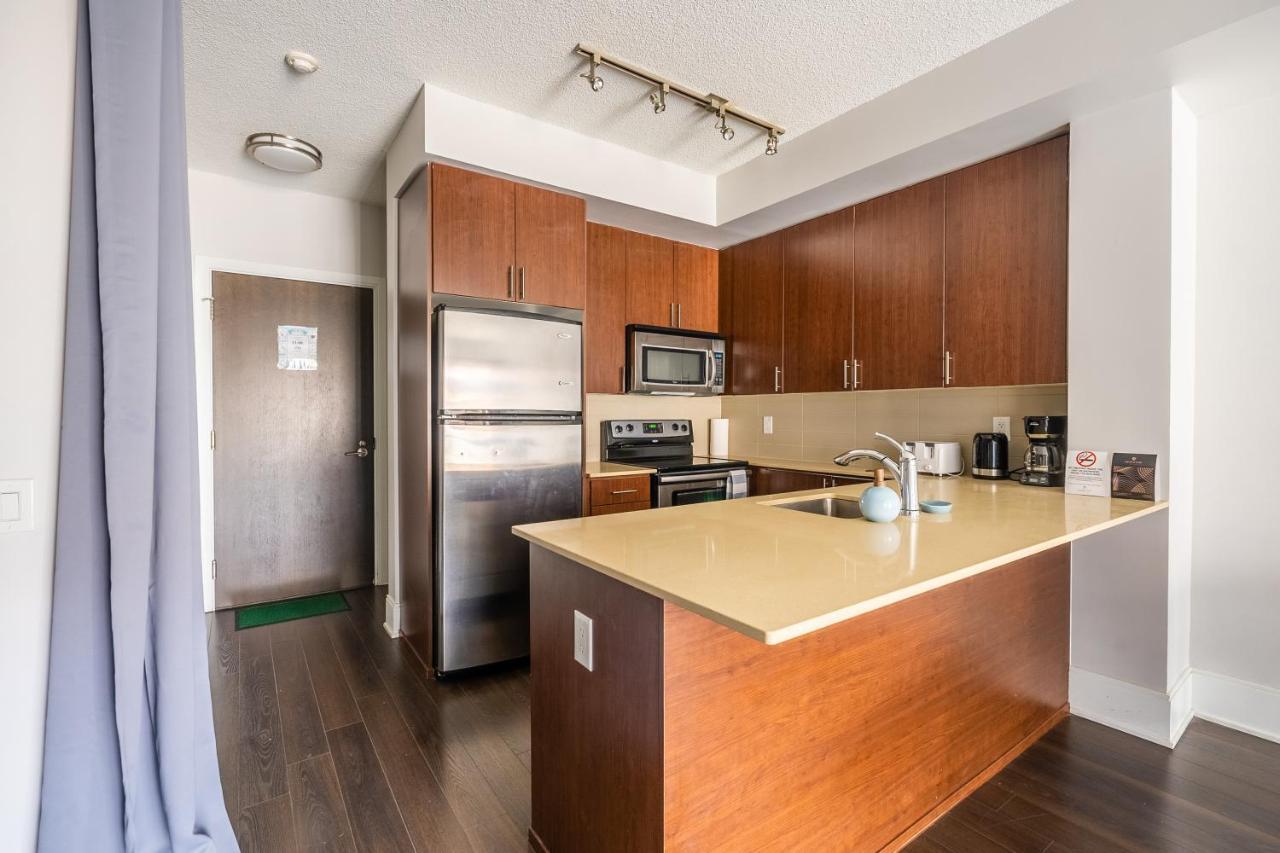 Beautiful Condos In The Heart Of Downtown By Globalstay Toronto Exterior photo
